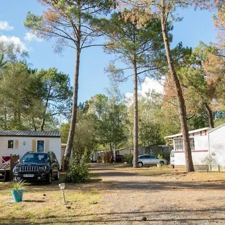 Location Mobil-home Avec Terrasse A - Api-1-52-1045 Campsite *