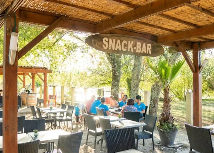 Location Mobil-home Avec Terrasse A - Api-1-52-1045 Kemping *