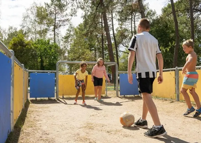 Location Mobil-home Avec Terrasse A - Api-1-52-1045 אתר קמפינג