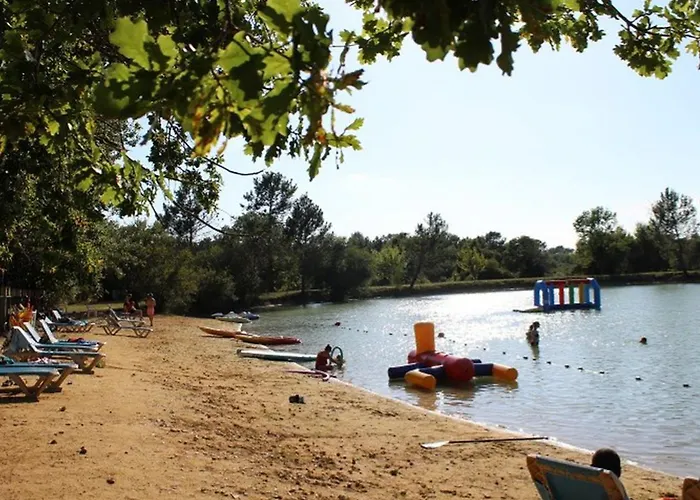 Kemping Location Mobil-home Avec Terrasse A - Api-1-52-1045